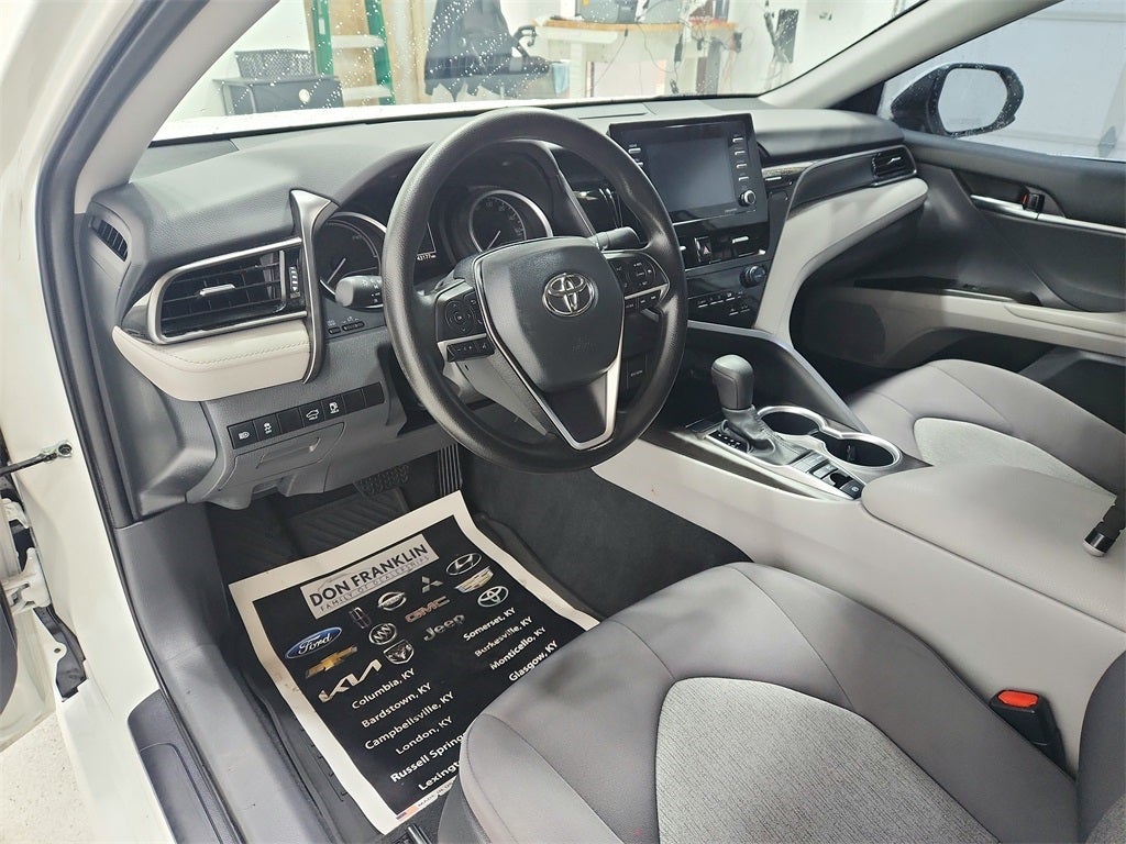 2022 Toyota Camry LE Hybrid